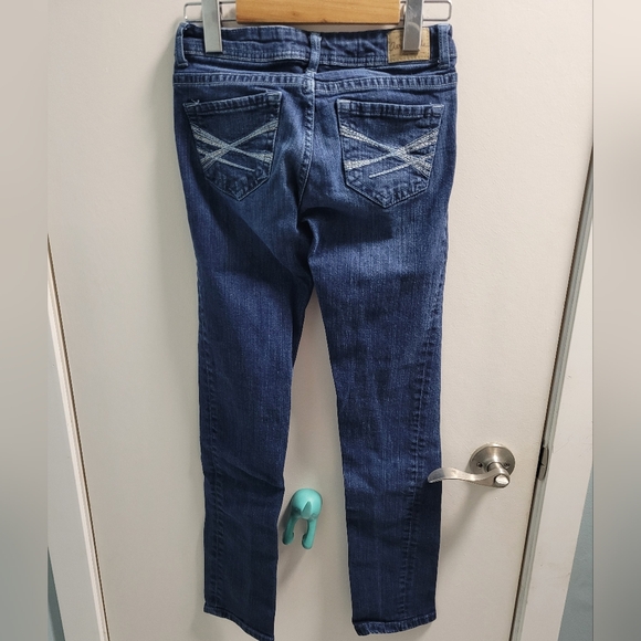 00 Aeropostale Bayla Skinny Jeans Dark Wash - Picture 2 of 10